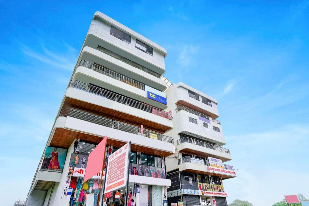 Hotel Bhakti Inn Насик Экстерьер фото